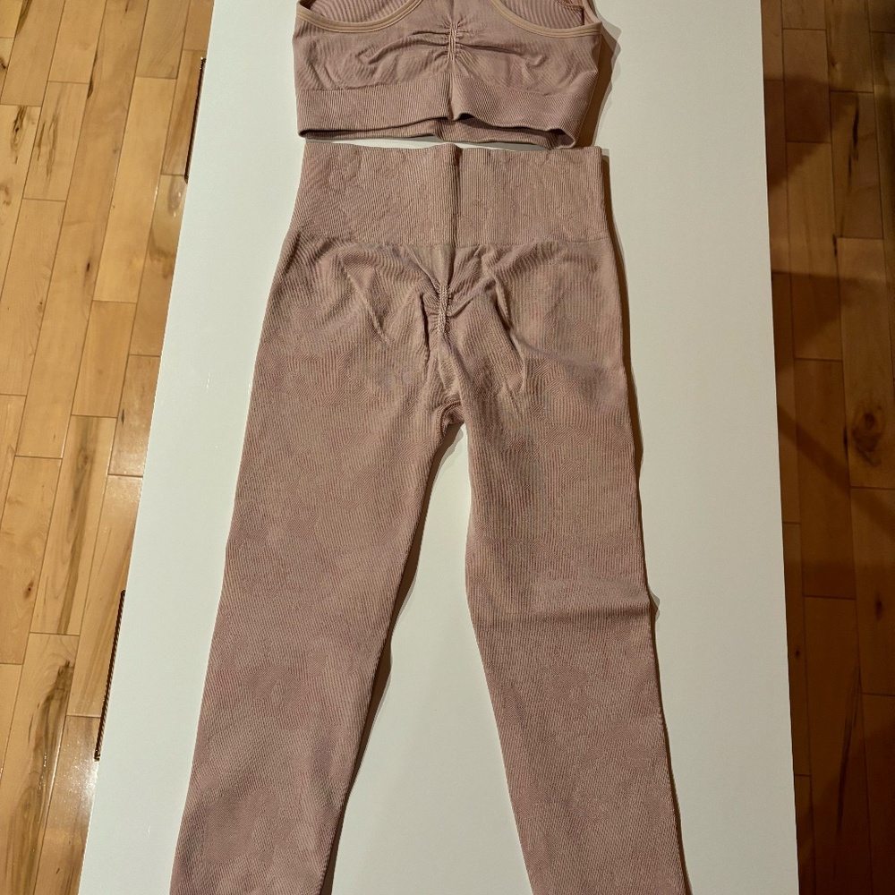 Gymshark Matching Set, Extrasmall - image 2